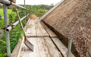 advantages of Compton End thatch roofing